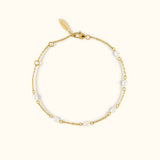 Everyday pearl bracelet