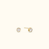 Round bezel studs