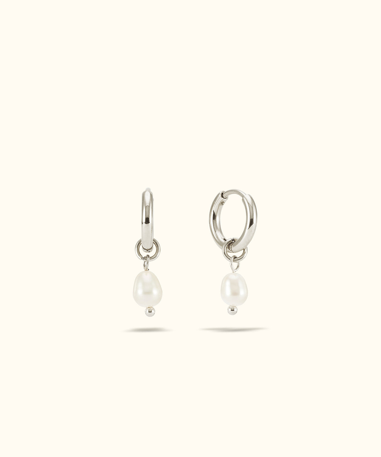 Mini pearl hoops